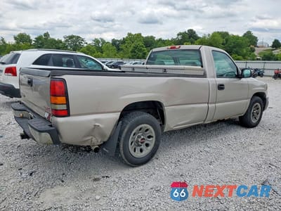 Trzecie zdjęcie samochodu z tyłu: 2006 GMC NEW SIERRA C1500 VIN:3GTEC14X66G214344 - miniatura