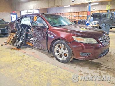 Czwarte zdjęcie samochodu z boku: 2010 FORD TAURUS LIMITED VIN:1FAHP2FW0AG165096 - miniatura
