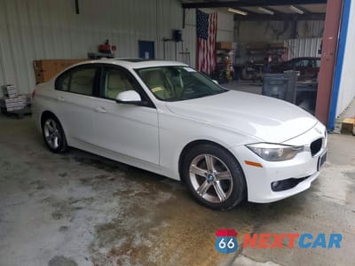 Czwarte zdjęcie samochodu z boku: 2014 BMW 328 XI VIN:WBA3B3C58EJ977353 - miniatura