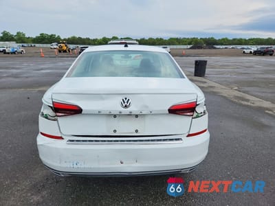Zdjęcie 6 z 12 samochodu: 2021 VOLKSWAGEN PASSAT SE VIN:1VWSA7A32MC006195 - miniatura