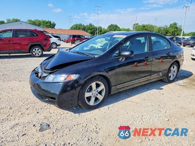 2011 HONDA CIVIC LX 19XFA1F54BE012095 - główne zdjęcie licytacji z USA - miniatura