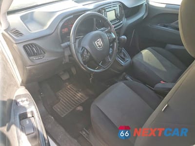 Zdjęcie 8 z 13 samochodu: 2019 RAM PROMASTER CITY SLT VIN:ZFBHRFBB3K6M46348 - miniatura