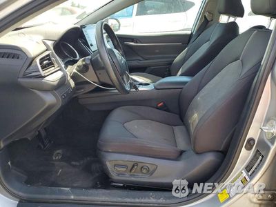 Zdjęcie 7 z 13 samochodu: 2022 TOYOTA CAMRY LE VIN:4T1C11AK0NU665914 - miniatura
