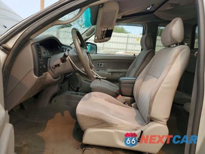 Zdjęcie 7 z 12 samochodu: 2003 TOYOTA TACOMA XTRACAB PRERUNNER VIN:5TESM92N03Z171068 - miniatura