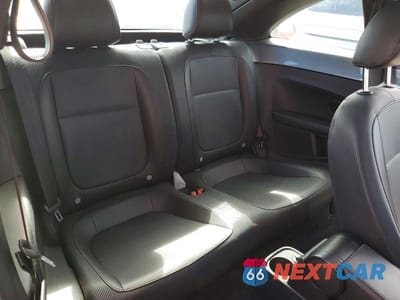 Zdjęcie 10 z 12 samochodu: 2012 VOLKSWAGEN BEETLE VIN:3VWJX7ATXCM658036 - miniatura