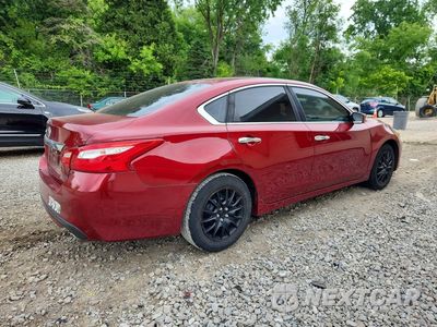 Trzecie zdjęcie samochodu z tyłu: 2017 NISSAN ALTIMA 2.5 S VIN:1N4AL3AP4HC259289 - miniatura