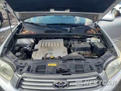 Zdjęcie 12 z 13 samochodu: 2010 TOYOTA HIGHLANDER BASE VIN:5TDBK3EH9AS031216 - miniatura