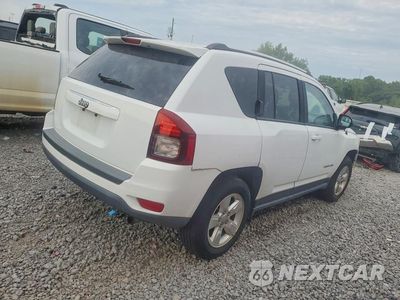 Trzecie zdjęcie samochodu z tyłu: 2015 JEEP COMPASS SPORT VIN:1C4NJCBA6FD170598 - miniatura