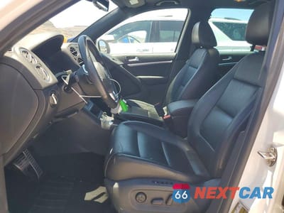 Zdjęcie 7 z 14 samochodu: 2014 VOLKSWAGEN TIGUAN S VIN:WVGAV3AX3EW009701 - miniatura