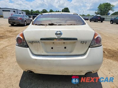Zdjęcie 6 z 12 samochodu: 2009 NISSAN ALTIMA 2.5 VIN:1N4AL21E89N442757 - miniatura