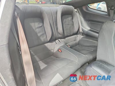 Zdjęcie 10 z 12 samochodu: 2018 FORD MUSTANG VIN:1FA6P8TH9J5183253 - miniatura