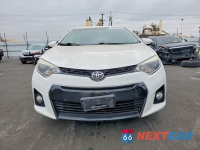 Piąte zdjęcie samochodu w środku: 2016 TOYOTA COROLLA S PLUS VIN:5YFBURHE2GP466725 - miniatura