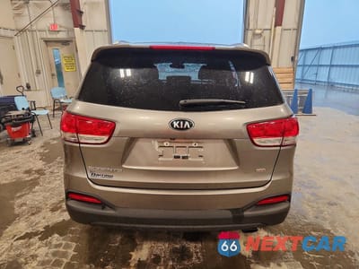 Zdjęcie 6 z 12 samochodu: 2018 KIA SORENTO LX VIN:5XYPGDA36JG432050 - miniatura