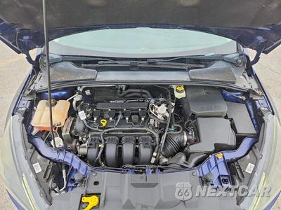 Zdjęcie 11 z 13 samochodu: 2017 FORD FOCUS SEL VIN:1FADP3H21HL299342 - miniatura