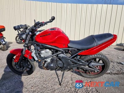 Trzecie zdjęcie samochodu z tyłu: 2008 KAWASAKI EX650 A VIN:JKAEXEA158A038362 - miniatura