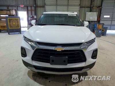 Piąte zdjęcie samochodu w środku: 2021 CHEVROLET BLAZER 2LT VIN:3GNKBHRS9MS550373 - miniatura