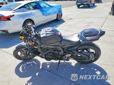 Trzecie zdjęcie samochodu z tyłu: 2008 SUZUKI GSX-R750 VIN:JS1GR7LA582102809 - miniatura
