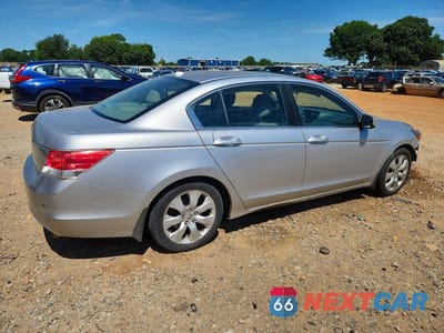 Trzecie zdjęcie samochodu z tyłu: 2010 HONDA ACCORD EXL VIN:1HGCP2F89AA160621 - miniatura