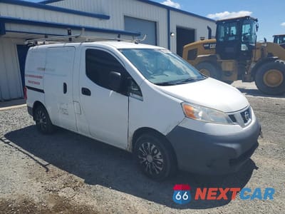 Czwarte zdjęcie samochodu z boku: 2015 NISSAN NV200 S VIN:3N6CM0KN3FK716254 - miniatura