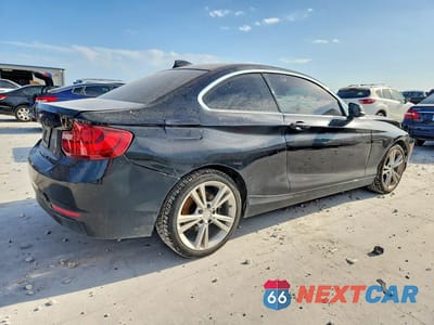 Trzecie zdjęcie samochodu z tyłu: 2015 BMW 228 I VIN:WBA1F5C58FV257391 - miniatura