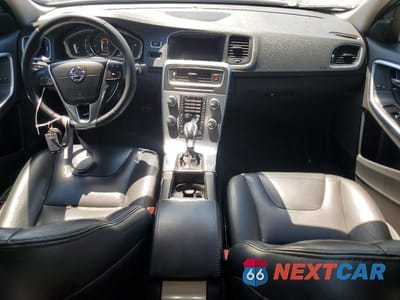 Zdjęcie 8 z 12 samochodu: 2017 VOLVO S60 PREMIER VIN:LYV402TK9HB126107 - miniatura