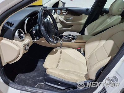 Zdjęcie 7 z 12 samochodu: 2016 MERCEDES-BENZ C 300 4MATIC VIN:55SWF4KB2GU118172 - miniatura