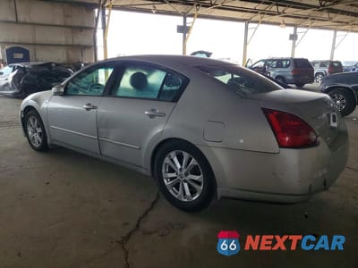 Drugie zdjęcie samochodu z przodu: 2004 NISSAN MAXIMA 3.5 SE VIN:1N4BA41E34C870925 - miniatura