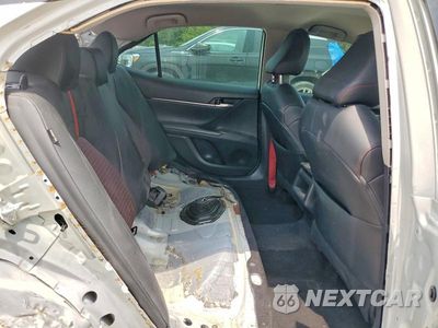 Zdjęcie 10 z 13 samochodu: 2021 TOYOTA CAMRY TRD VIN:4T1KZ1AK1MU053725 - miniatura
