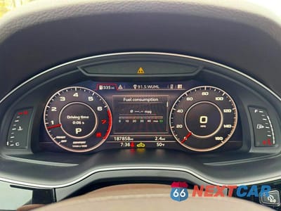 Zdjęcie 8 z 10 samochodu: 2017 AUDI Q7 PREMIUM PLUS VIN:WA1LAAF7XHD031470 - miniatura