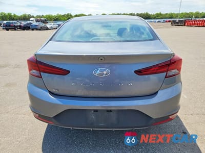 Zdjęcie 6 z 12 samochodu: 2019 HYUNDAI ELANTRA SE VIN:5NPD74LF4KH435338 - miniatura