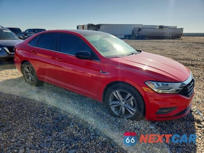 Czwarte zdjęcie samochodu z boku: 2021 VOLKSWAGEN JETTA S VIN:3VWC57BU1MM063955 - miniatura