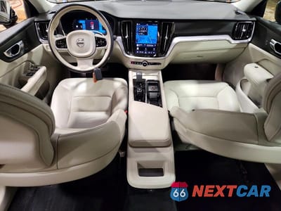 Zdjęcie 8 z 13 samochodu: 2023 VOLVO S60 CORE VIN:7JRL12FV5PG231987 - miniatura