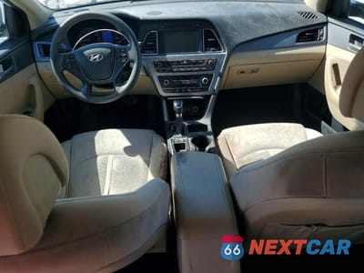 Zdjęcie 8 z 12 samochodu: 2016 HYUNDAI SONATA SE VIN:5NPE24AF6GH306997 - miniatura