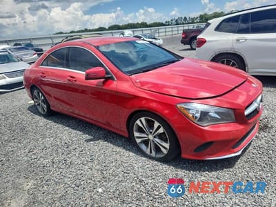 Czwarte zdjęcie samochodu z boku: 2018 MERCEDES-BENZ CLA 250 VIN:WDDSJ4EB4JN510367 - miniatura