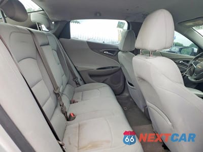 Zdjęcie 10 z 12 samochodu: 2017 CHEVROLET MALIBU LT VIN:1G1ZE5ST2HF274301 - miniatura