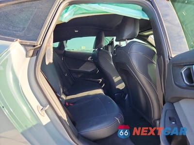 Zdjęcie 10 z 12 samochodu: 2025 BMW 228XI VIN:WBA23GG05S7S77510 - miniatura