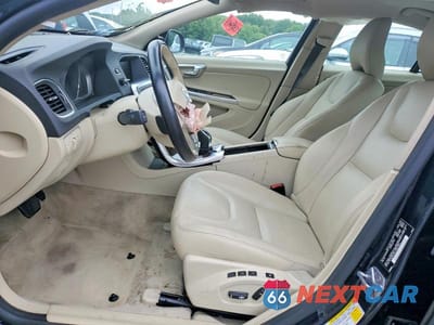 Zdjęcie 7 z 12 samochodu: 2016 VOLVO S60 PREMIER VIN:YV1612TKXG2391697 - miniatura