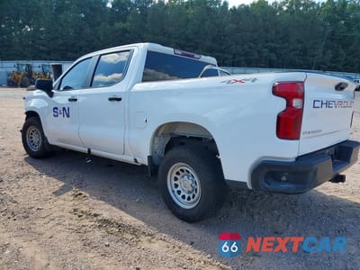 Drugie zdjęcie samochodu z przodu: 2022 CHEVROLET SILVERADO K1500 VIN:2GCUDAED8N1513094 - miniatura