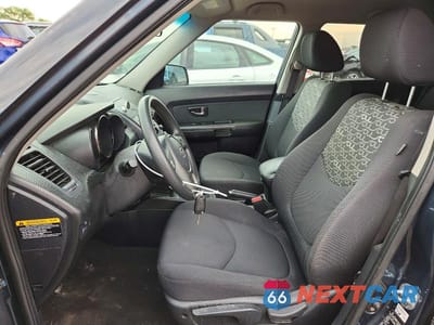 Zdjęcie 7 z 12 samochodu: 2011 KIA SOUL + VIN:KNDJT2A28B7313637 - miniatura