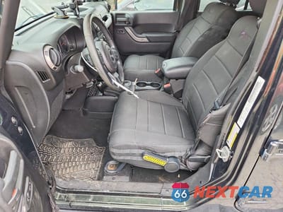 Zdjęcie 7 z 12 samochodu: 2011 JEEP WRANGLER UNLIMITED SPORT VIN:1J4BA3H15BL510781 - miniatura