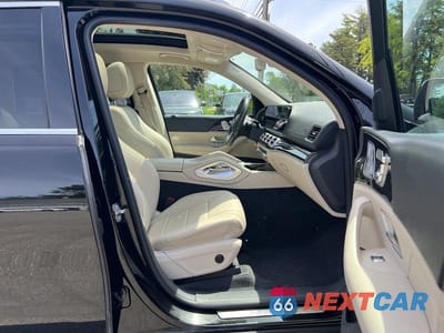 Piąte zdjęcie samochodu w środku: 2020 MERCEDES-BENZ GLS 450 4MATIC VIN:4JGFF5KE6LA133368 - miniatura