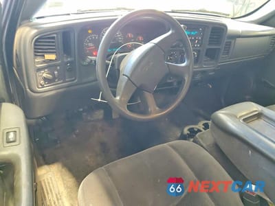 Zdjęcie 8 z 12 samochodu: 2007 GMC NEW SIERRA C1500 CLASSIC VIN:1GTEC19V97E116456 - miniatura