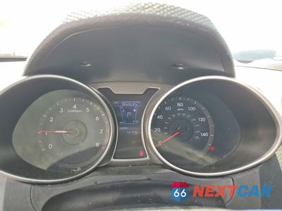 Zdjęcie 9 z 12 samochodu: 2012 HYUNDAI VELOSTER BASE VIN:KMHTC6AD9CU056424 - miniatura