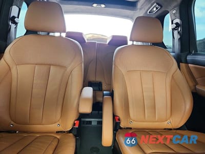 Zdjęcie 10 z 13 samochodu: 2020 BMW X7 XDRIVE40I VIN:5UXCW2C09L9D04559 - miniatura