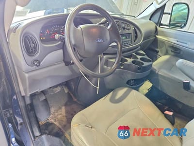Zdjęcie 8 z 13 samochodu: 2008 FORD ECONOLINE E250 VAN VIN:1FTNE24W28DB55154 - miniatura