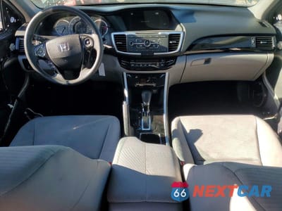 Zdjęcie 8 z 13 samochodu: 2016 HONDA ACCORD LX VIN:1HGCR2F37GA182723 - miniatura