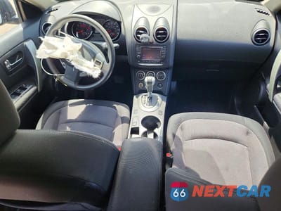 Zdjęcie 8 z 14 samochodu: 2013 NISSAN ROGUE S VIN:JN8AS5MVXDW115777 - miniatura