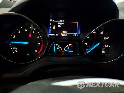 Zdjęcie 9 z 13 samochodu: 2017 FORD ESCAPE TITANIUM VIN:1FMCU9J98HUA26607 - miniatura