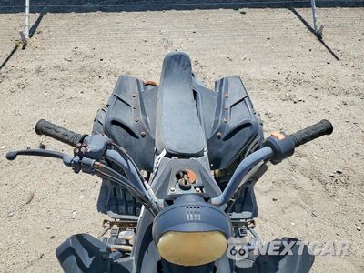 Piąte zdjęcie samochodu w środku: 2011 ATV VIN:L5NATMCT2BT283081 - miniatura