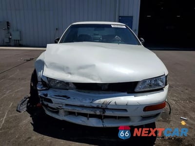 Piąte zdjęcie samochodu w środku: 1999 NISSAN MAXIMA GXE VIN:JN1CA21D9XT215864 - miniatura